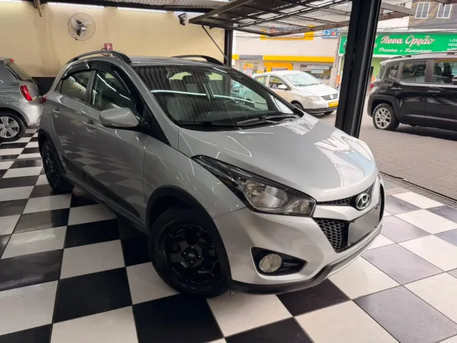 Hyundai HB20X Style 1.6 Flex 16V Aut. 2014