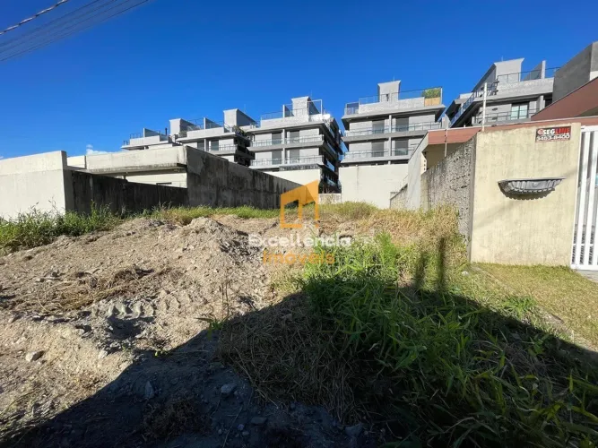 Terreno a venda na quadra mar Matinhos-PR