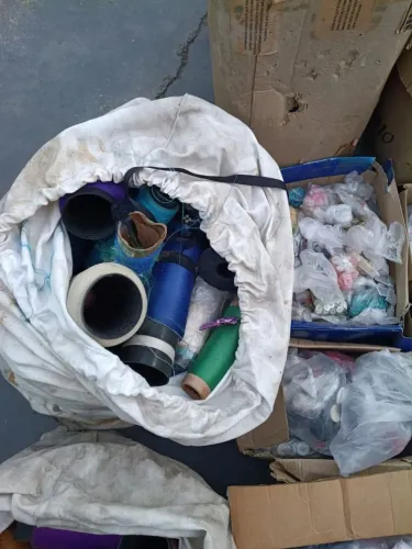 Kit confecção e costureira