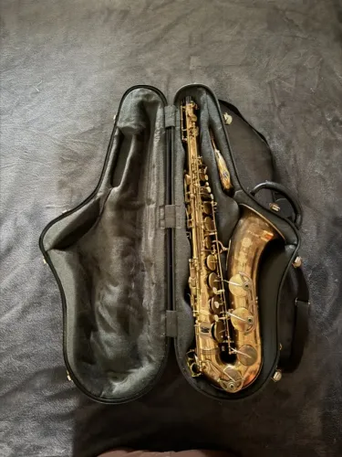 Sax Tenor Selmer Paris Série III revisado, com Otto Link NY e Selmer S80