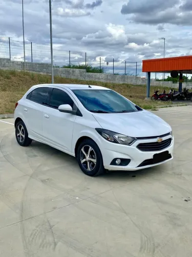 Chevrolet Onix Hatch LTZ 1.4 8V Flex Mec. 4P 2018