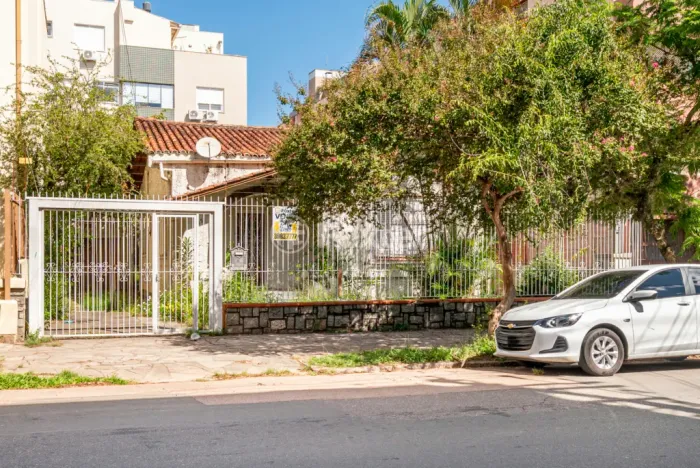 Casa à venda Rua Américo Vespucio, Higienópolis - Porto Alegre