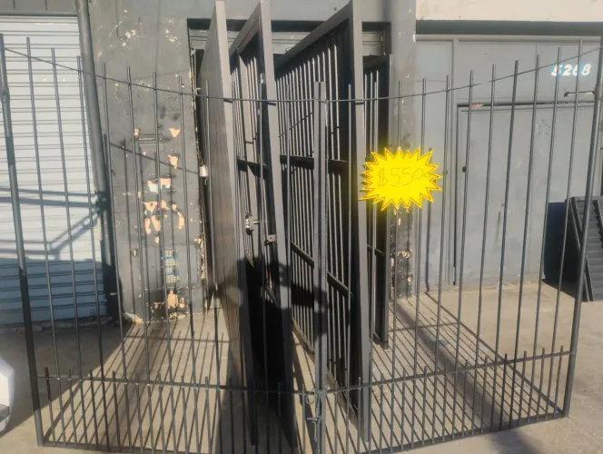 PORTÃO DE GARAGEM SEMI NOVO