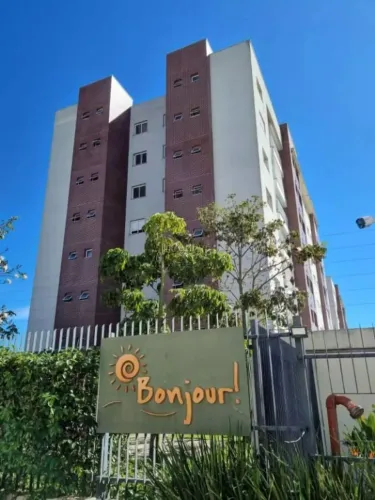 Condomínio Bonjour | 170m² | 3 quartos (1 suíte) | Garden com Churrasqueira