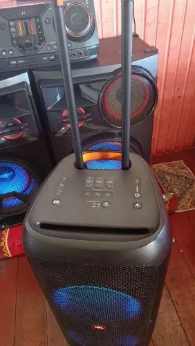 JBL 310