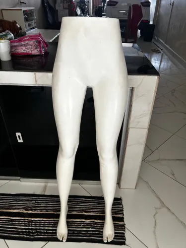 Manequins