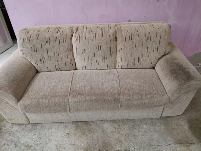 VENDE - SE SOFÁ 3 LUGARES