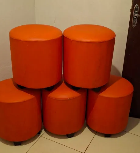 Vende-se puff  zap *11