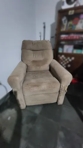 Poltrona reclinável