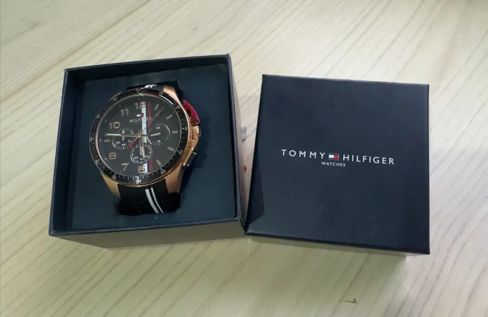 Relógio Tommy Hilfiger Bank Cronógrafo