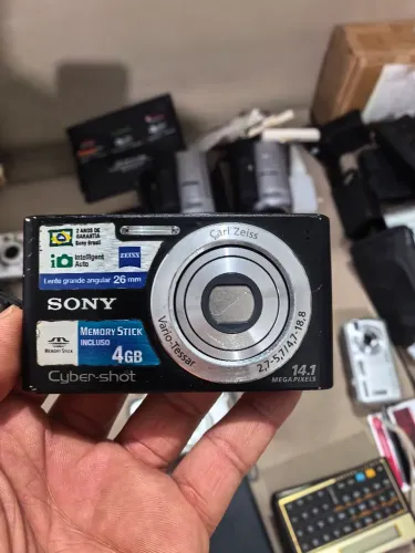 Camera digital sony cybershot w320