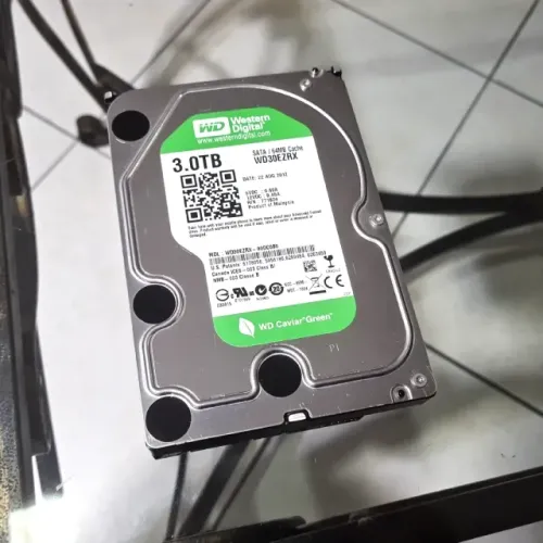 HD 3TB 3,5" Western Digital Caviar Green 145MB/s 5400RPM Sata 3 TB, Similar 4TB (Saudável)