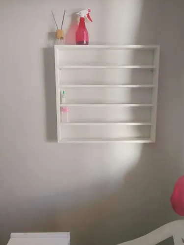 Mesinha e espositor semi novo