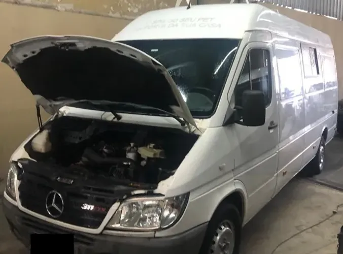 Mercedes-Benz Sprinter 311 Furgão E.longo T.alto Dies. 2010