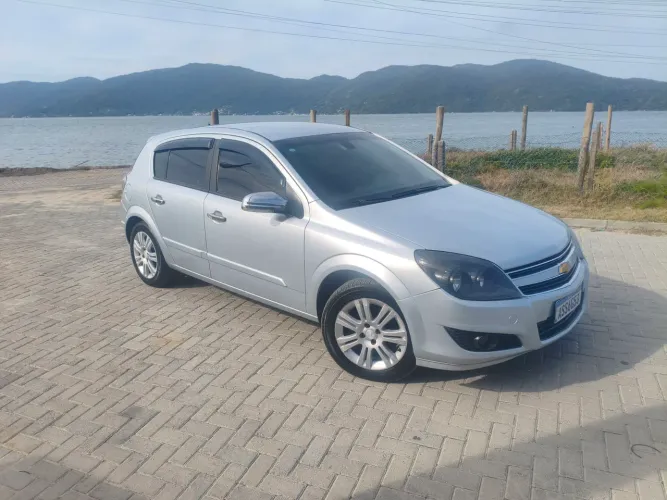 Chevrolet Vectra GT 2.0 MPFI 8V Flexpower Aut. 2010