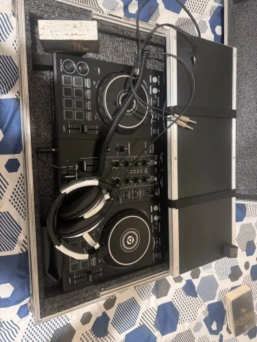Troco controladoraDDJ400 em notebook gamer