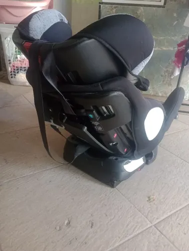 Cadeirinha de segurança veicular bebê conforto