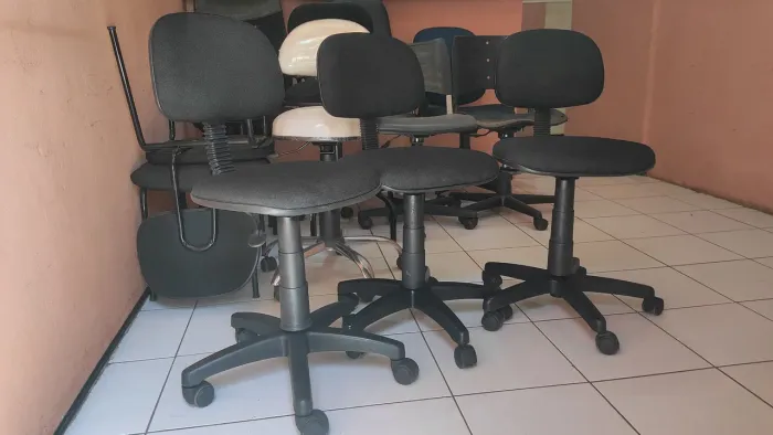 Cadeira secretária