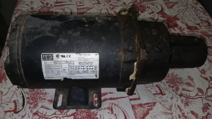 Oportunidade: Motor WEG 1/2 CV para Conserto / Reparo