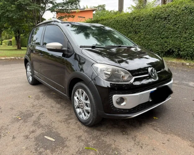 Volkswagen Up! Cross 1.0 TSI Total Flex 12V 5P 2016