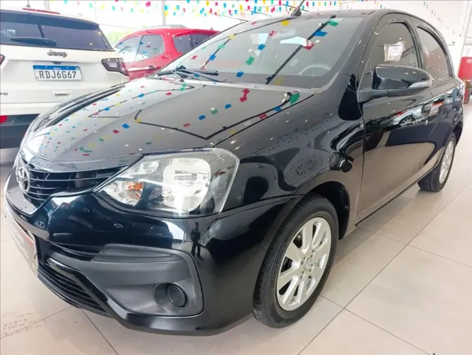 Toyota Etios X Plus 1.5 Flex 16V 5P Mec. 2020