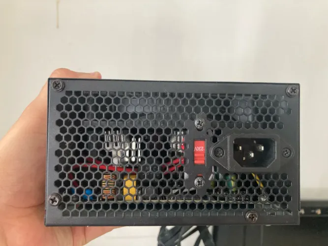 Fonte TGT Tomahawk T3 600W