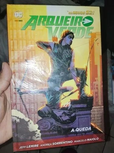 HQ capa dura arqueiro verde a Queda, volume raro novos 52
