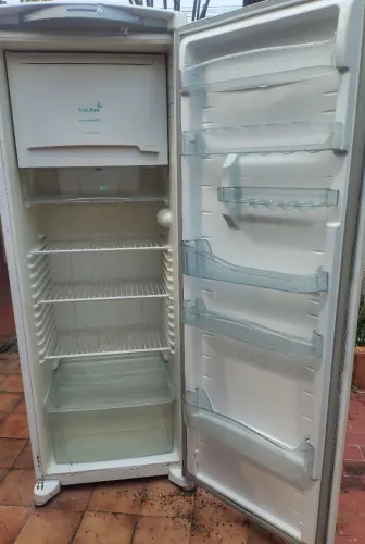 Geladeira Consul 