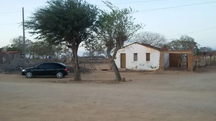 VENDO EXCELENTE TERRENO NA CIDADE DE SÃO VICENTE DO SERIDÓ/PB. EXCELENTE LOCALIZAÇÃO,.