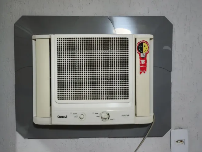 Ar Condicionado Janela Consul 7500 BTUS 127 volts