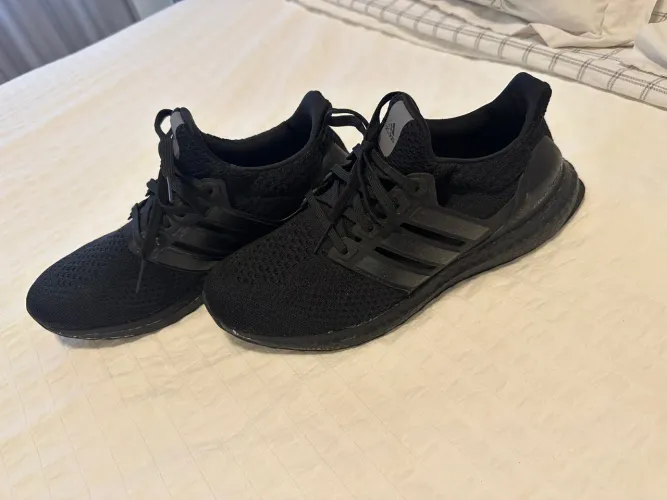 Tênis Adidas Ultraboost 1.0