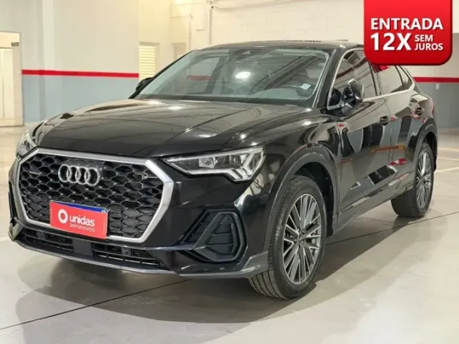 Audi Q3 SPB Perf. Black 2.0 TFSI Tipt. Quat. 2024