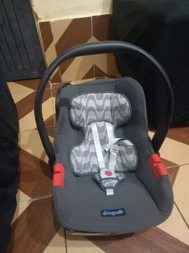 Bebê conforto 