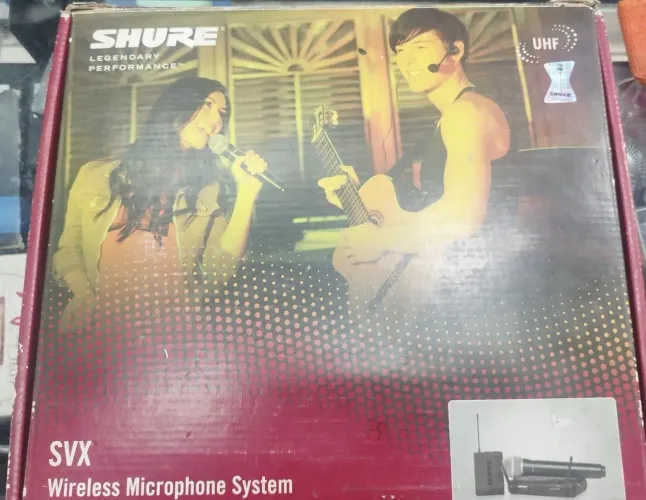 Microfone SHURE sem fio Legendary Perfomace