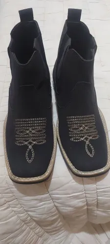Bota cowtry