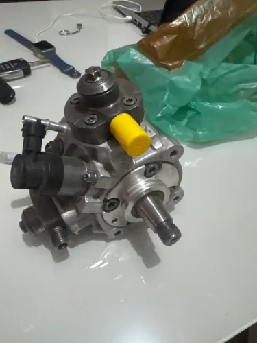 BOMBA DE ALTA DISCOVERY 4, RANGE ROVER 3.0