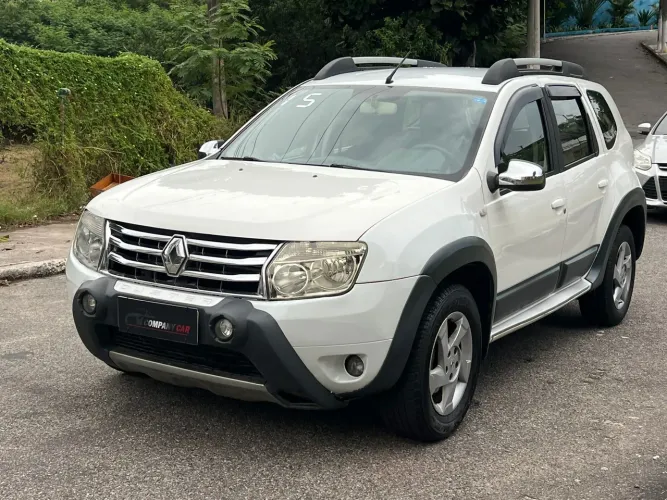 Renault Duster Dynamique 2.0 Hi-flex 16V Aut. 2015