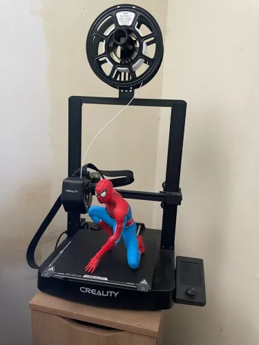 Impressora 3D Creality Ender 3 V3 SE - Excelente Estado?