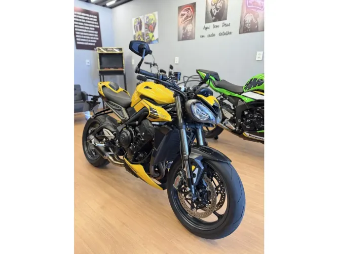 Triumph Street triple 765 rs 2024