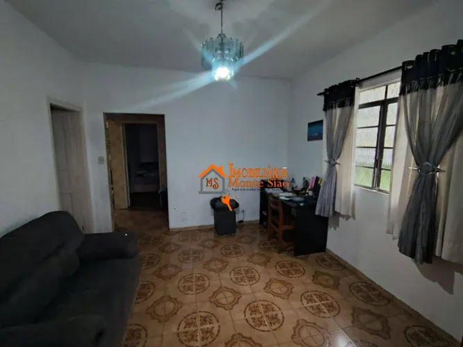 Casa com 5 dormitórios à venda, 180 m² por R$ 640.000,00 - Parque Marabá - Guarulhos/SP