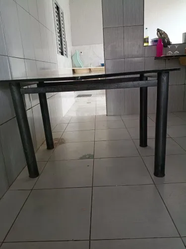 Desapego uma mesa de granito 