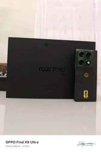 MOTTOROLA Razr Fold 1000GB, 16GB RAM, Tela Dobrável OLED, aberto somente para texte ACT TR