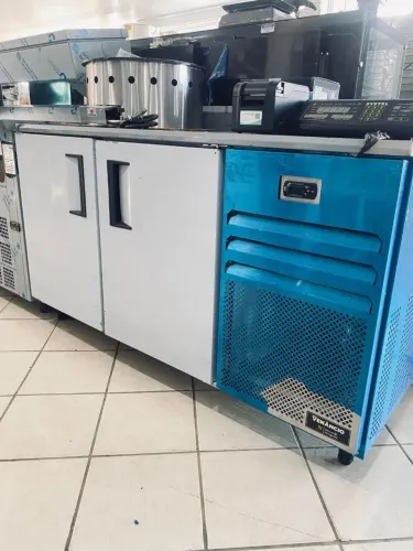 NZ. Balcão de serviço refrigerado inox 1,50m Venâncio 