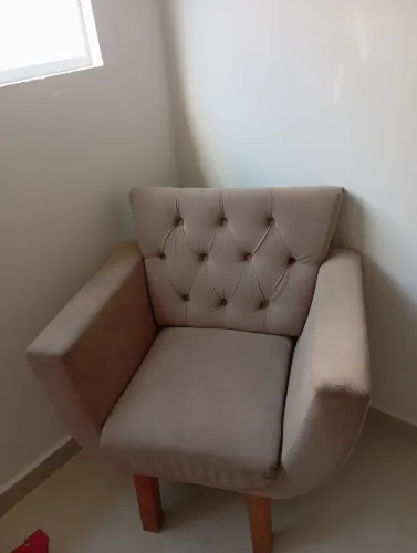 Vendo Poltrona, Ótima qualidade e  lindo desing 