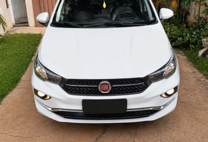 Fiat Cronos Precision 1.8 16V Flex Mec. 2019