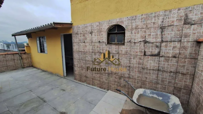 Edícula com 1 dormitório para alugar, 30 m² por R$ 1.010,00/mês - Quitaúna - Osasco/SP