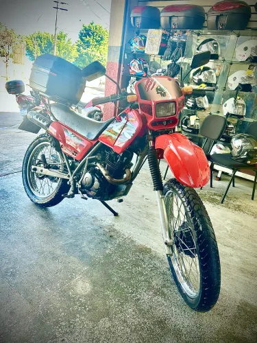 Honda XLR125 1999