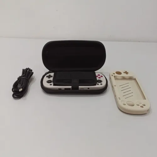 Vendo Console Trimui Smart Pro 128Gb Semi novo