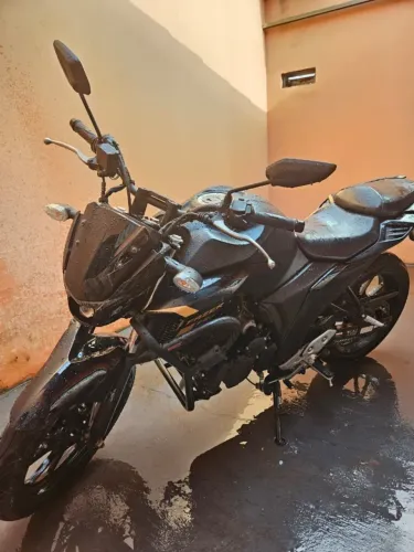 FZ25 2024 - Baixa Km