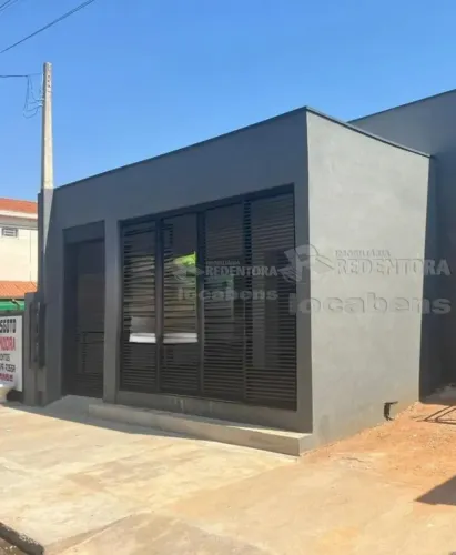 Salão Comercial com 01 banheiro